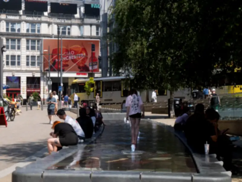Over a Quarter of Brits Abandon Bedrooms During UK Heatwave