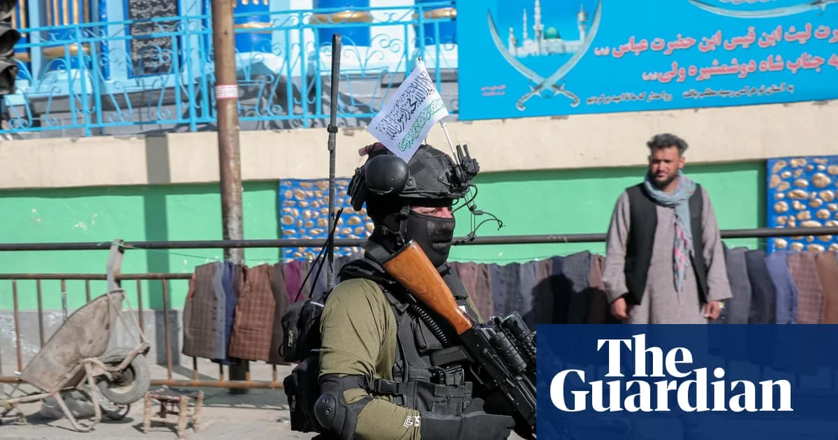 Pakistan Declares 'Open War' on Afghanistan After Bombing Kabul and Kandahar