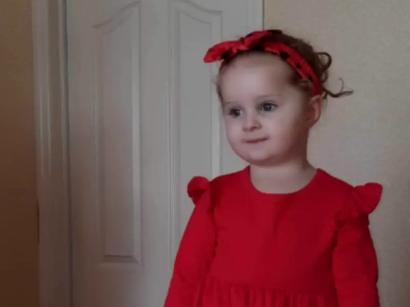 Parents Jailed for 4 Years After Toddler Dies from Lice Neglect