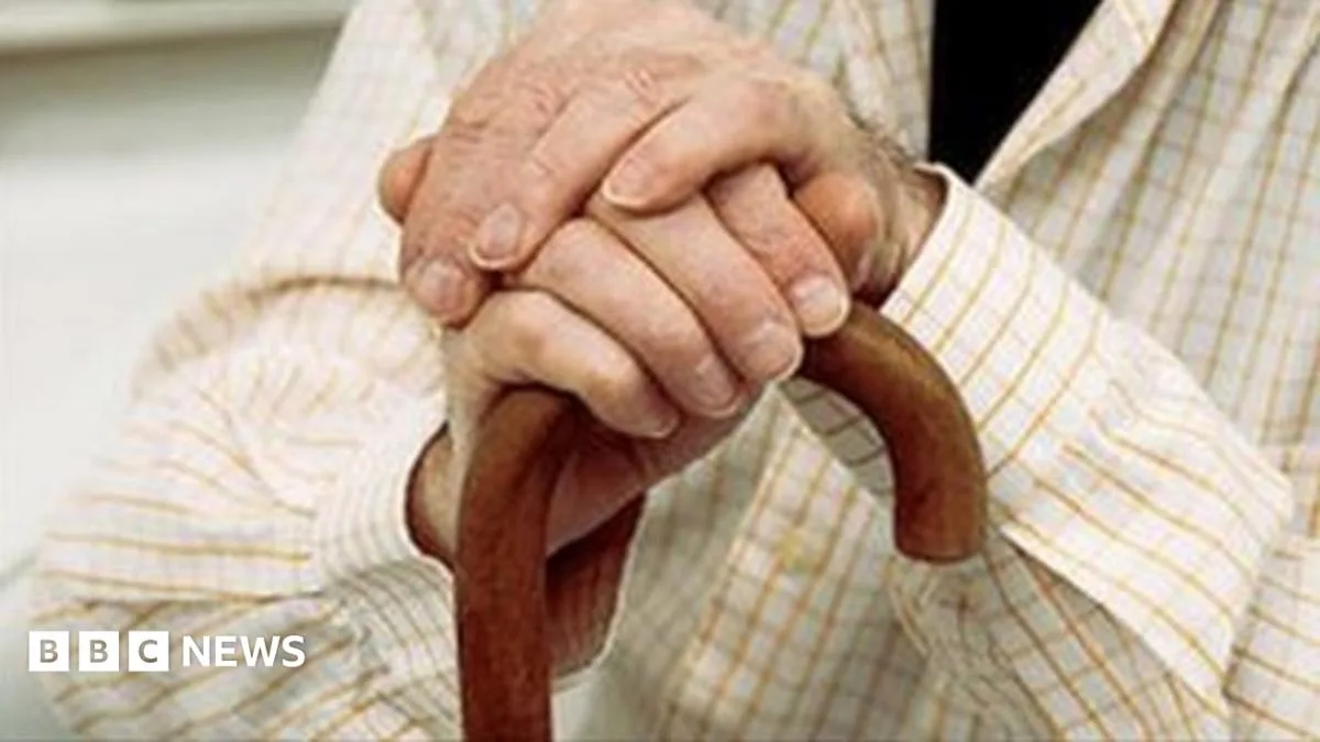 Hunt Pledges to Make NHS 'Best in World' for Elderly Care