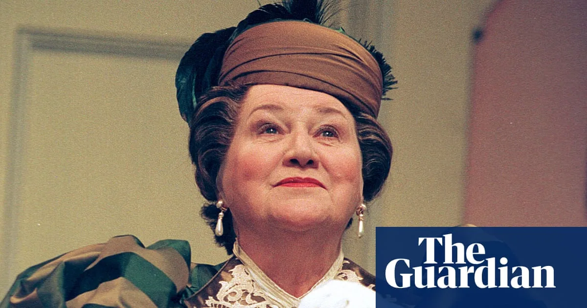 Patricia Routledge: Actress Who Brought Humanity to Eccentrics Dies at 96