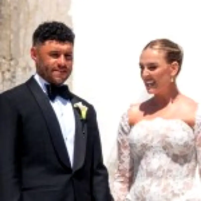 Perrie Edwards Cried All Day Before Wedding Over Missing Diamond Necklace