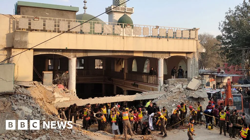 Peshawar Mosque Bombing Kills 59, Mostly Police