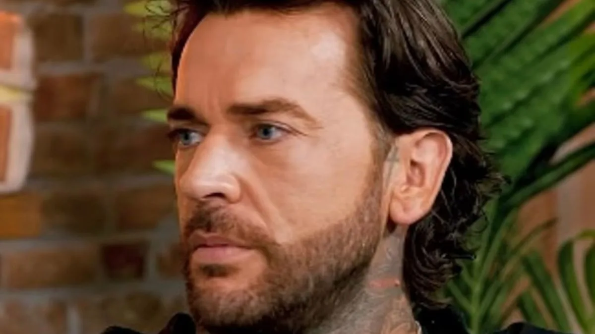 Pete Wicks Unimpressed by Sam Thompson's Olivia Attwood Joke