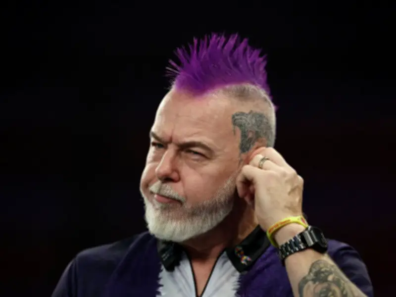 Peter Wright's Wife Seeks Return of Trophies After He Sold Them