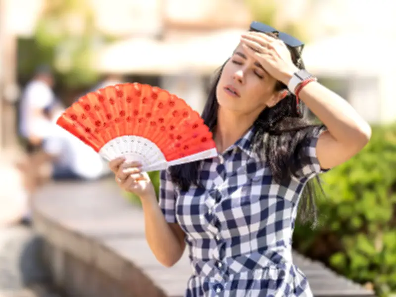 Pharmacist warns five medications could cause problems during UK heatwave