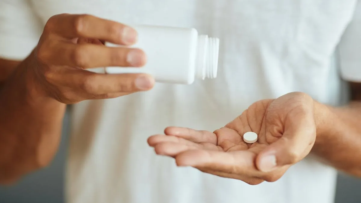 Pharmacist Issues Warning on Regular Use of Paracetamol and Ibuprofen