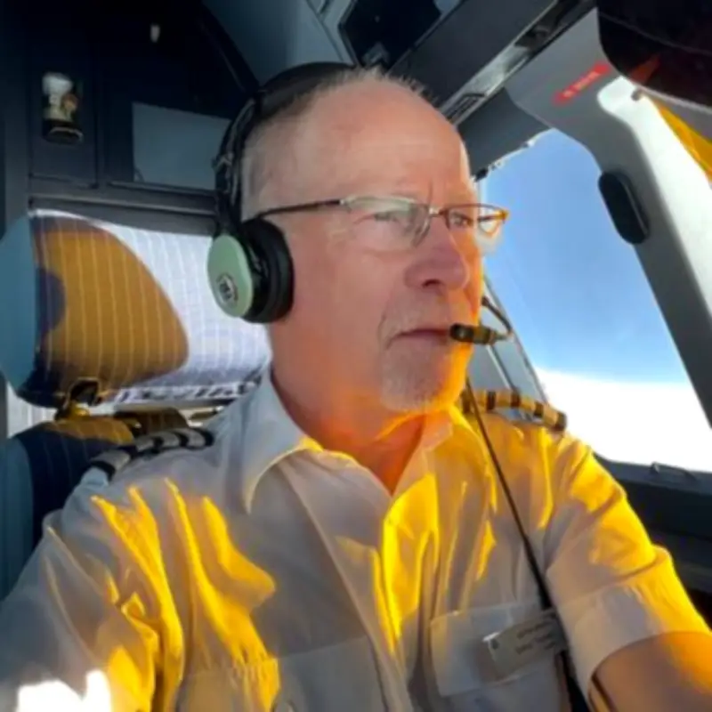 Pilot Reveals Real Reason for Turning Off Phones on Planes