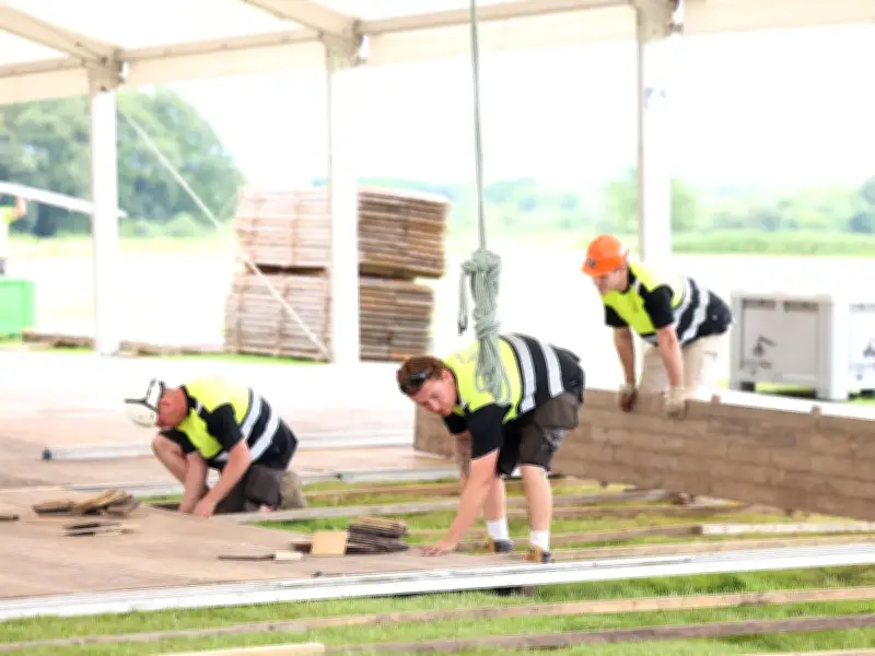 Plate Day Prep Underway at Newcastle Racecourse for 15,000 Visitors
