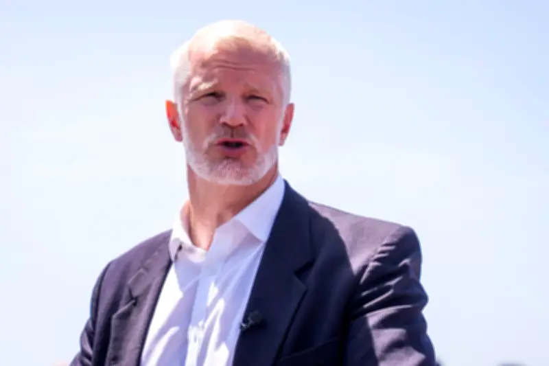 PM urged to take 'bold' defence decisions after ministers quit over funding