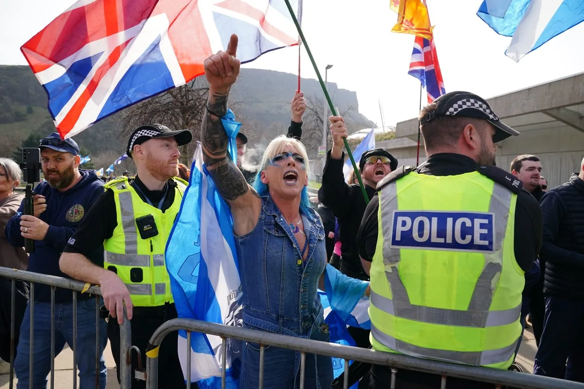 Police Keep Opposing Groups Apart at Anti-Immigration Rally at Holyrood