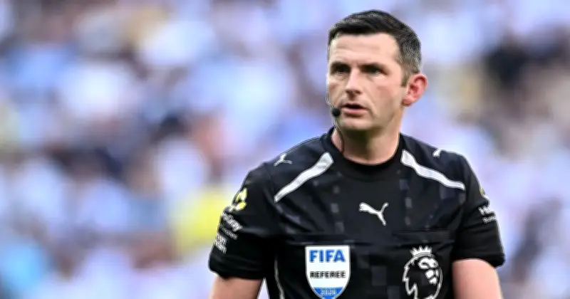 Premier League Referee Michael Oliver Withdraws from World Cup Match Due to Injury