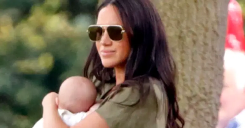 Prince Archie's Day Out with George, Charlotte, Louis Ahead of UK Return