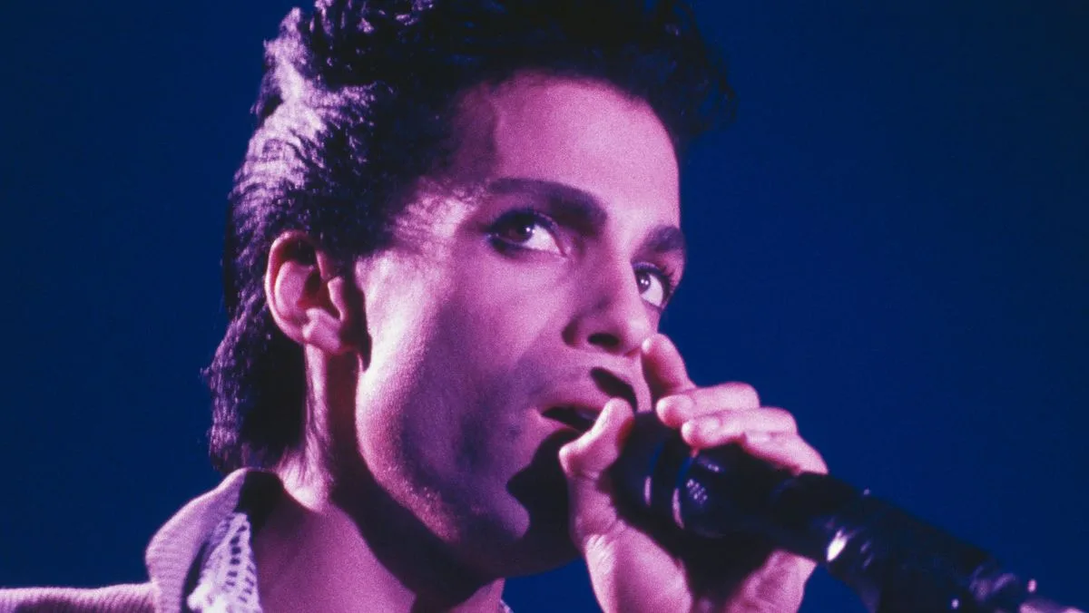Prince's Ex-Girlfriend Claims He Punched Her Repeatedly