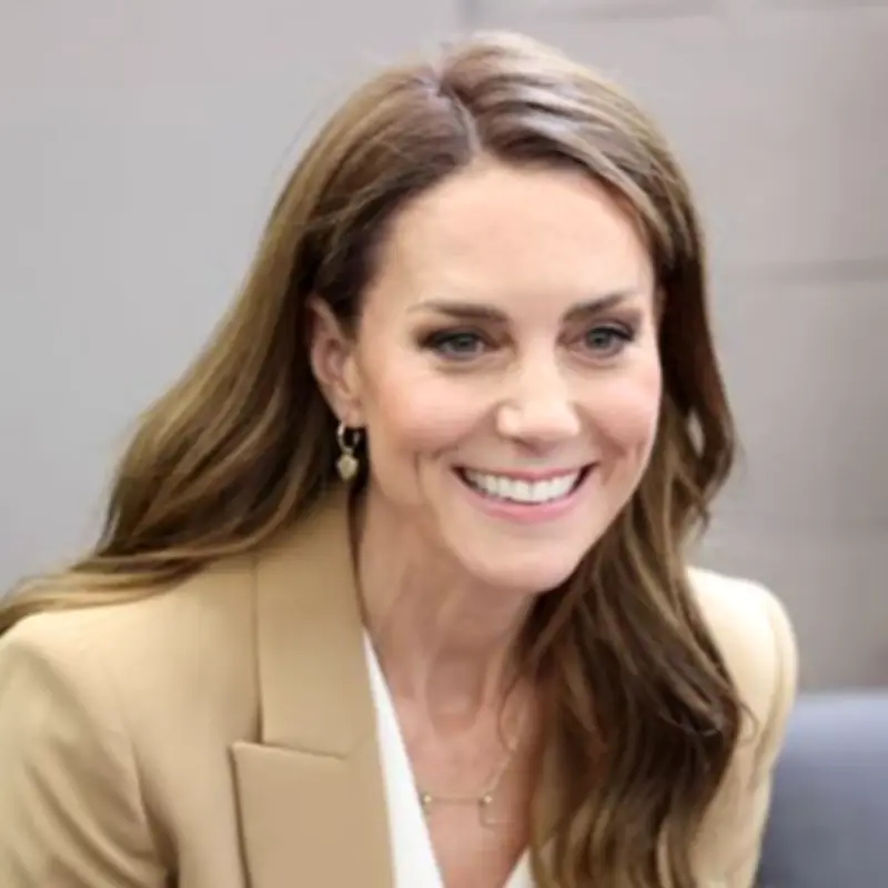 Princess Kate's Daily Papaya Habit: Surprising Health Benefits Revealed