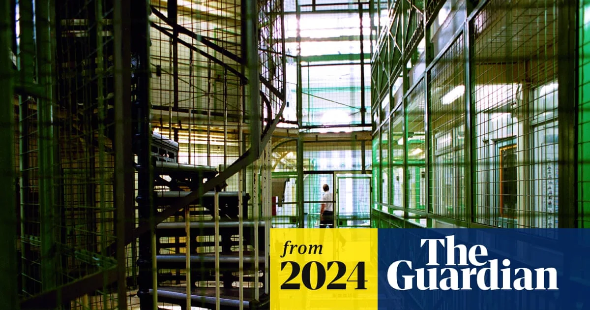 Prisons Watchdog Warns Of Public Risk From Freed Criminals