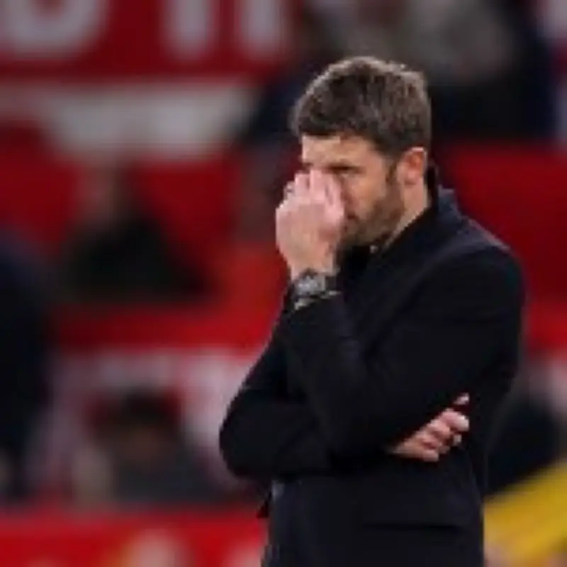 PSG Enter Talks to Hijack Man Utd's £80m Transfer Target