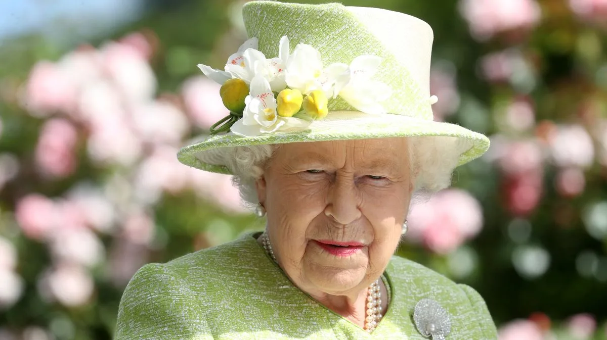 Queen Elizabeth II 'Did Not Believe' Allegations Against Prince Andrew, Royal Author Claims
