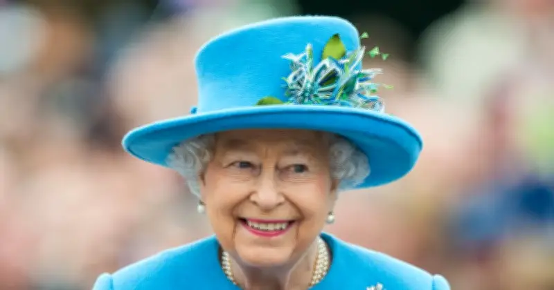 Queen Elizabeth's True Feelings on Brexit Revealed in Five-Word Statement