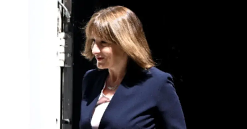 Rachel Reeves Backs Andy Burnham as Next PM Amid Sacking Rumours
