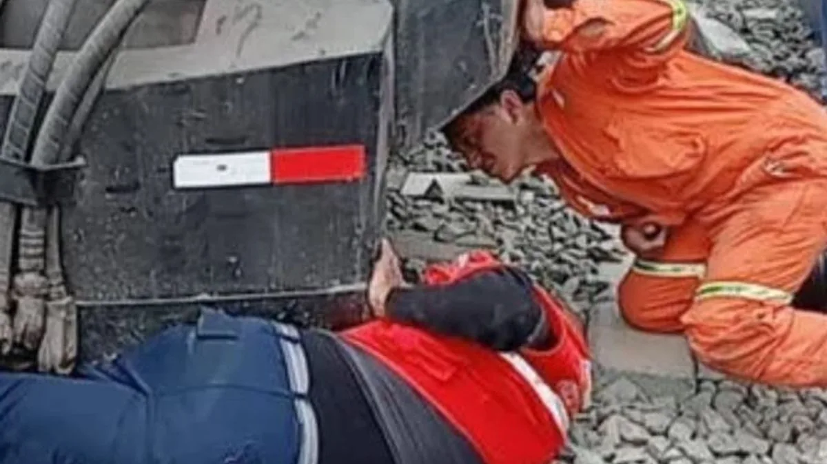 Hero Train Inspector, 65, Dragged Under Train While Saving Teen Girl in Peru