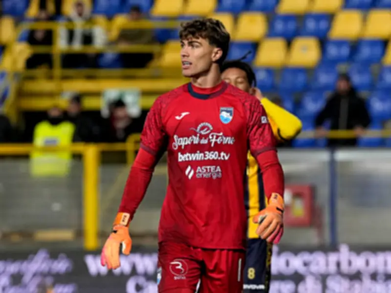 Rangers Target Palermo Goalkeeper Sebastiano Desplanches in Transfer Window