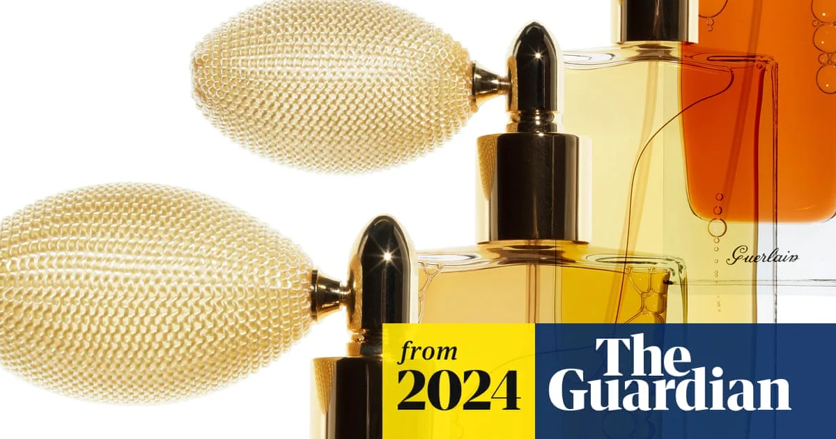 First Scents: Expert Picks for Teenagers' Signature Fragrances