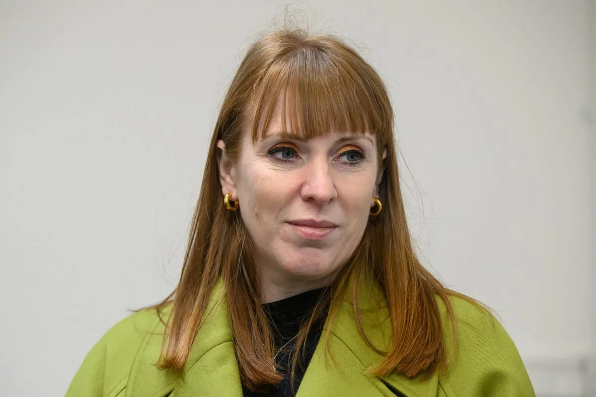 Rayner Slams Delayed Online Safety Act Protections