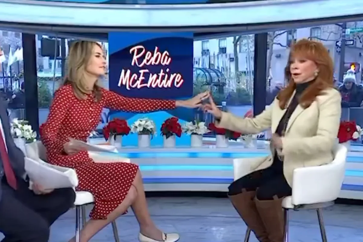 Reba McEntire Corrects Today Show Host Over Marital Status Blunder