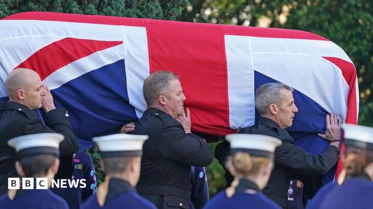 Hundreds Gather for Sir David Amess Memorial Service in Southend