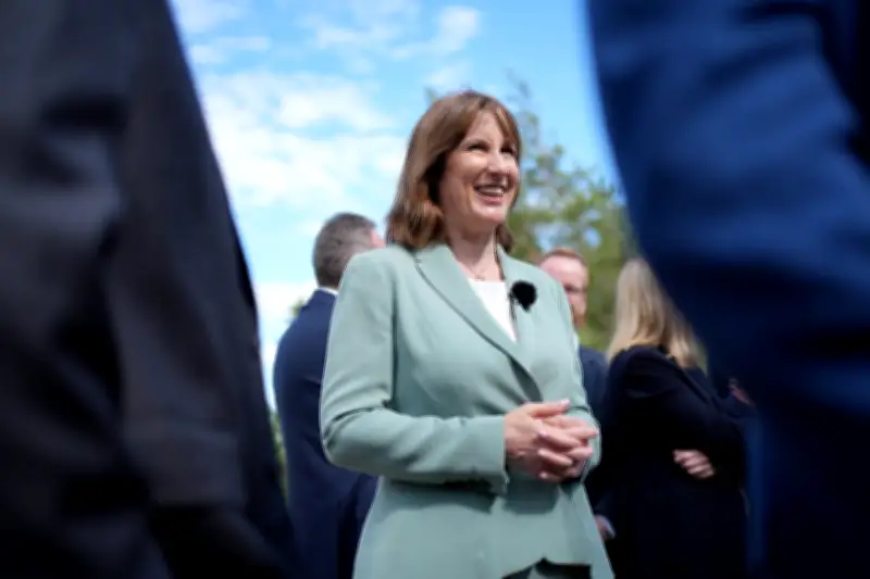 Reeves Warns Labour Against Deviating from Fiscal Rules