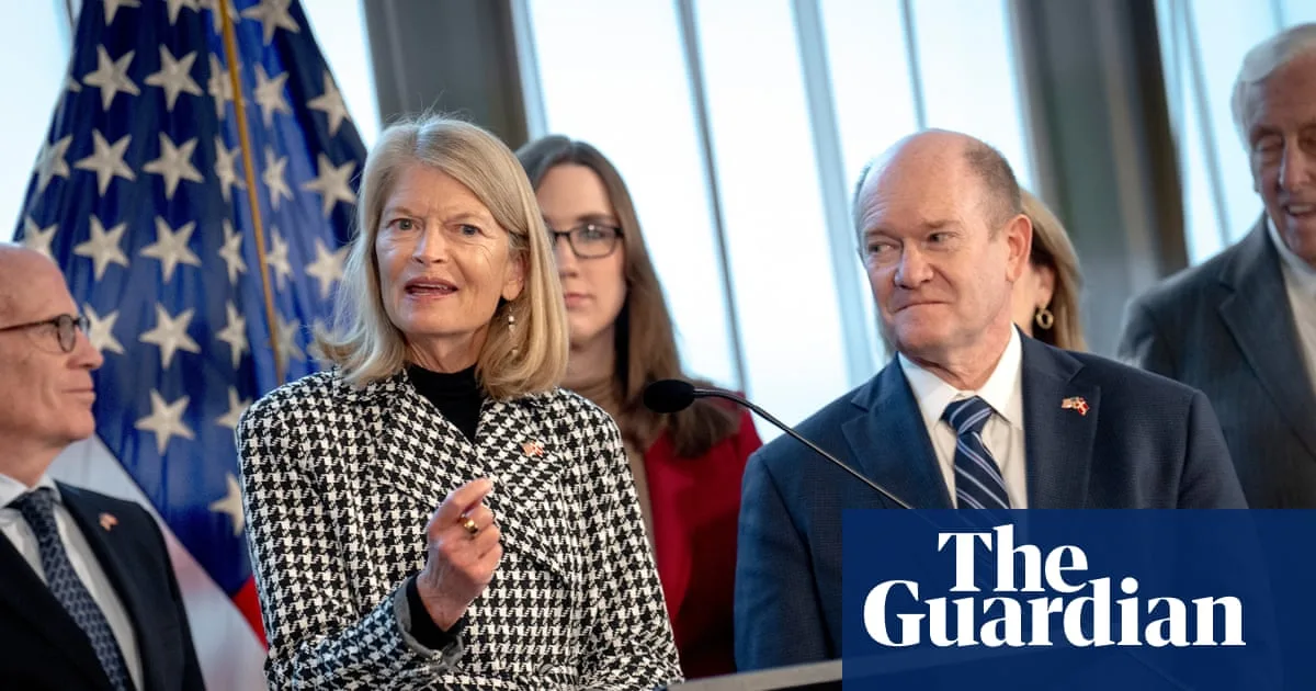 US Lawmakers Move to Block Trump's Tariffs on European Allies Over Greenland