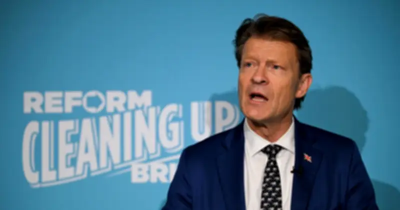Richard Tice clashes with Channel 4 reporter over 'revolting' question