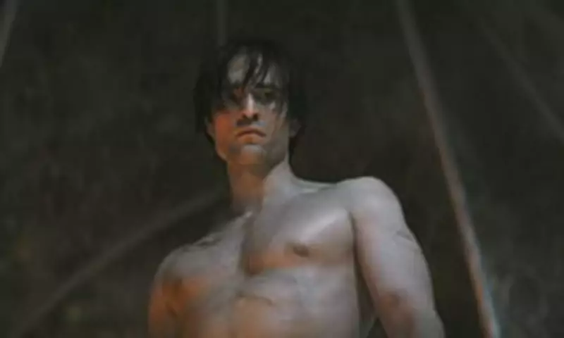 Robert Pattinson Defends Batman Physique, Says He Worked Out Twice Daily