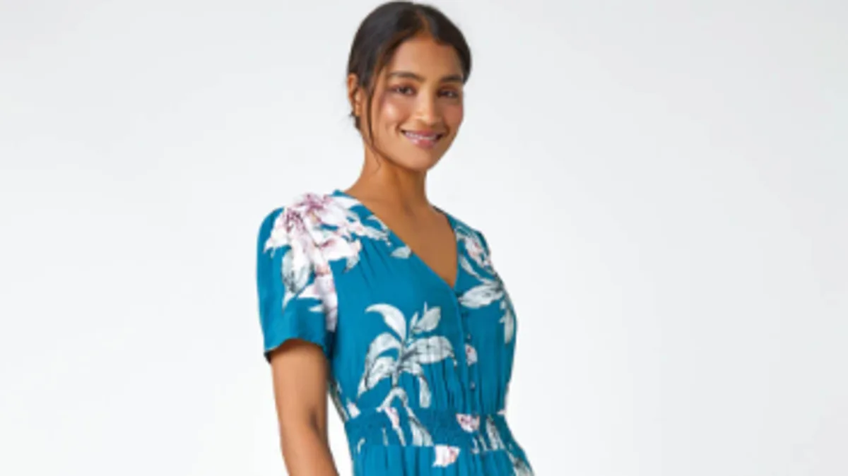 Roman's £48 Maxi Dress Earns Rave Reviews for Flattering Fit