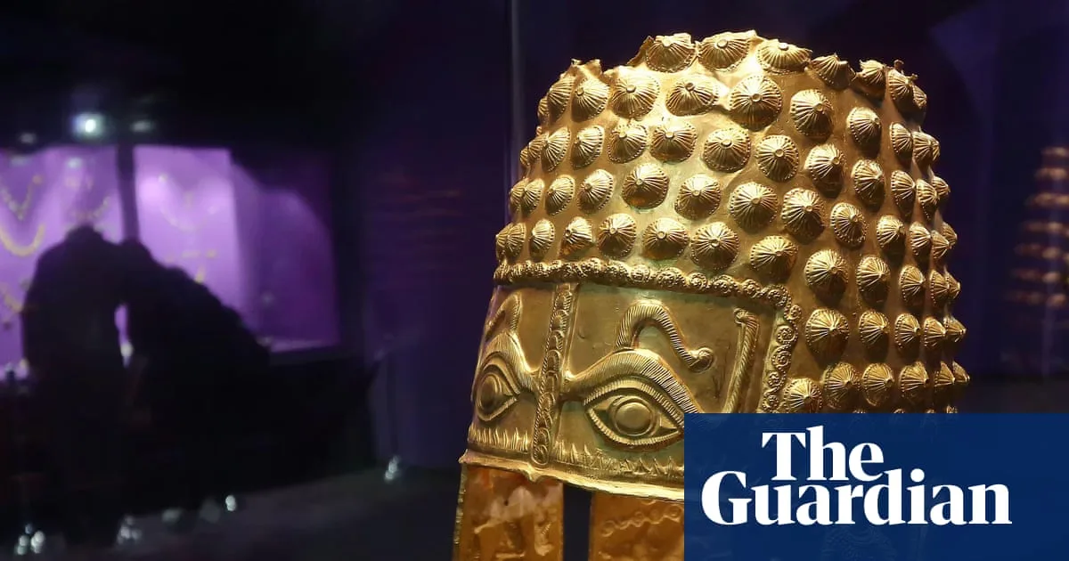 Romania Recovers 2500-Year-Old Golden Helmet From Dutch Museum