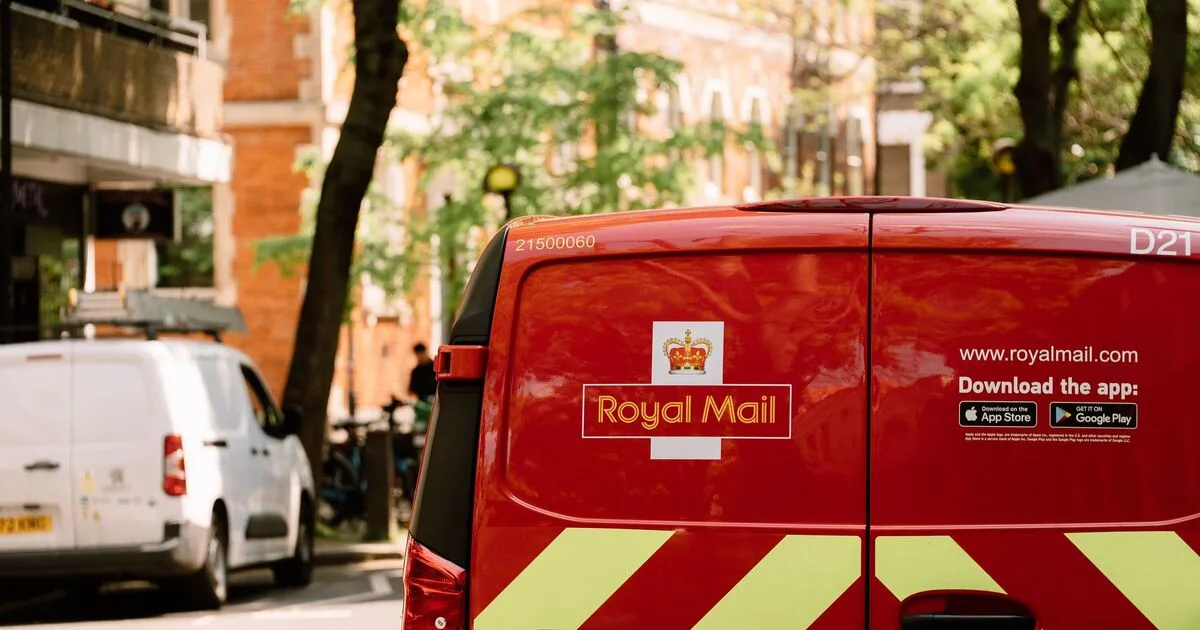 Royal Mail Workers Accused of Stealing £750k and Sending Cash to Pakistan