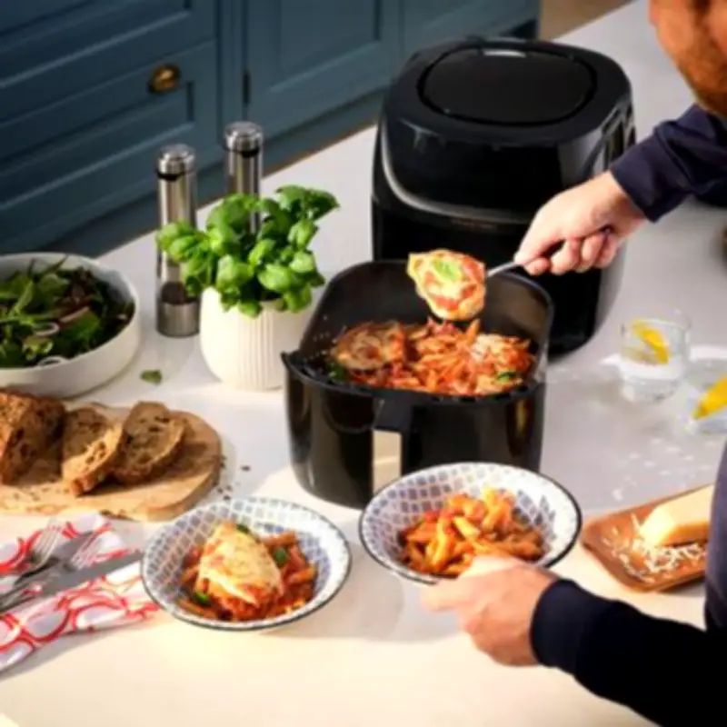 Russell Hobbs Family Air Fryer with £100 Off Is a Kitchen Staple