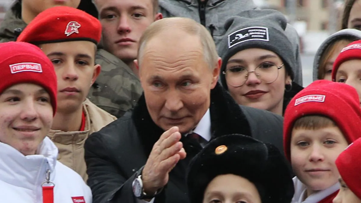 Russia Considers Lowering Working Age to 12 and Reopening Labour Camps
