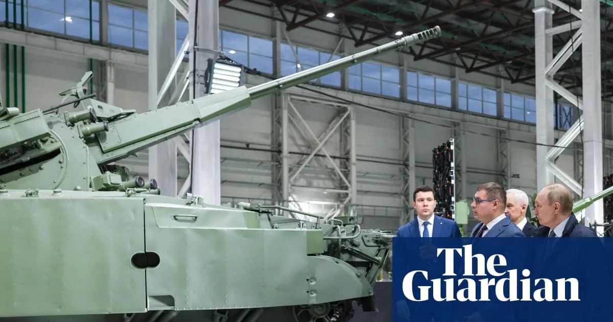 Russia's Economy Under Strain but Not on Brink of Collapse, Analysts Say
