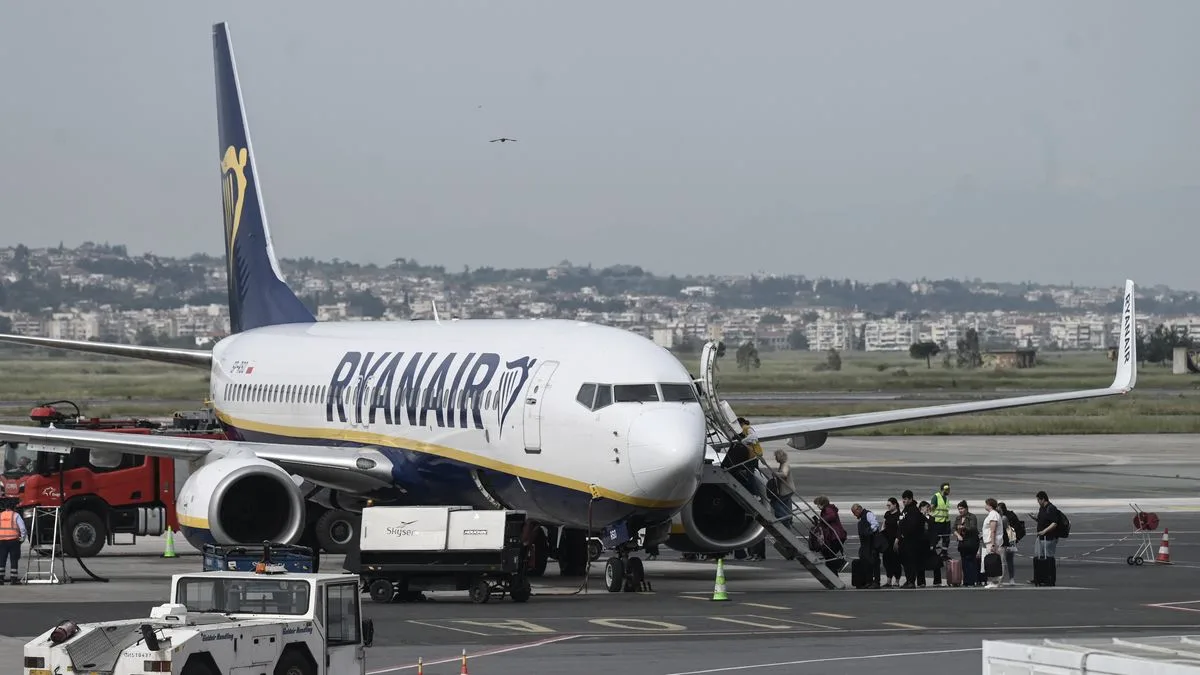 Ryanair Urges Portugal to Suspend EES Amid Airport Queues