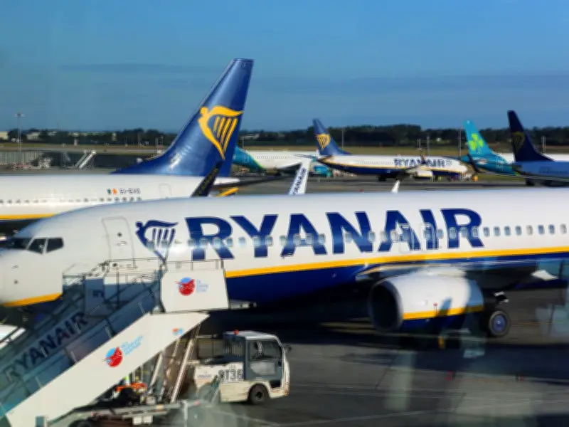 Ryanair Changes Family Seating Policy After CMA Probe
