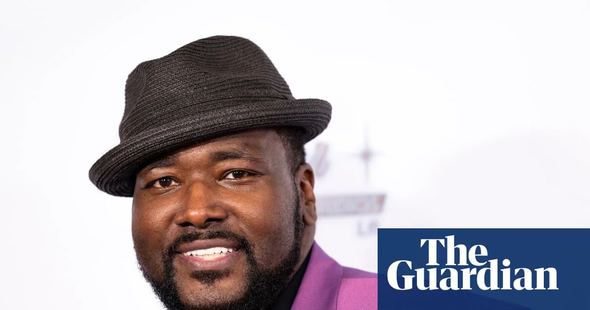 The Blind Side Star Quinton Aaron on Life Support After Blood Infection