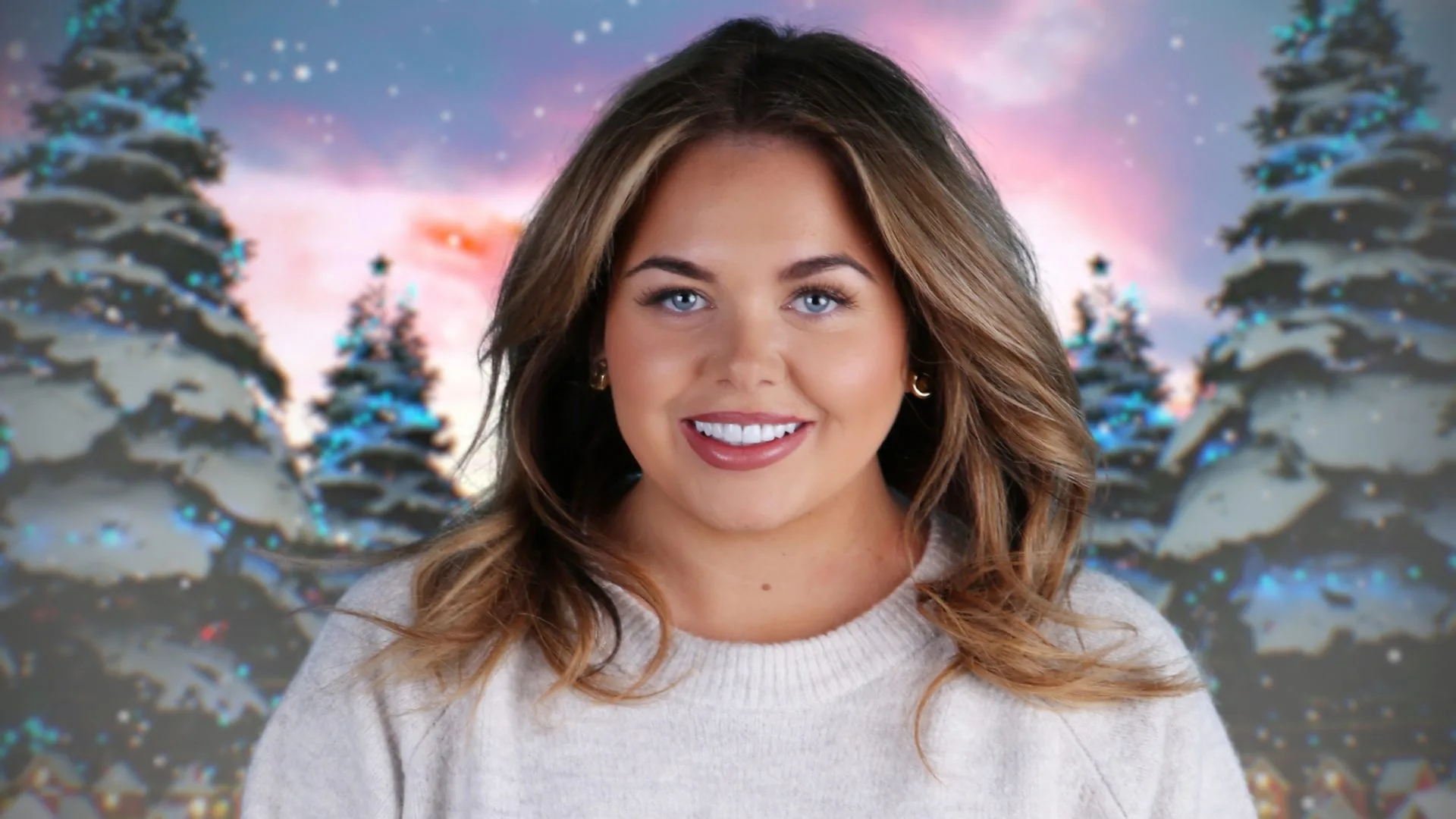 Scarlett Moffatt First Celebrity Confirmed for Strictly Christmas Special 2025