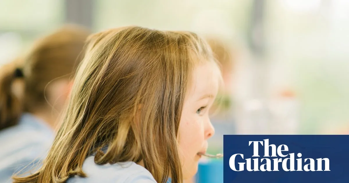 Campaigners Urge Compulsory Healthy School Meals in England