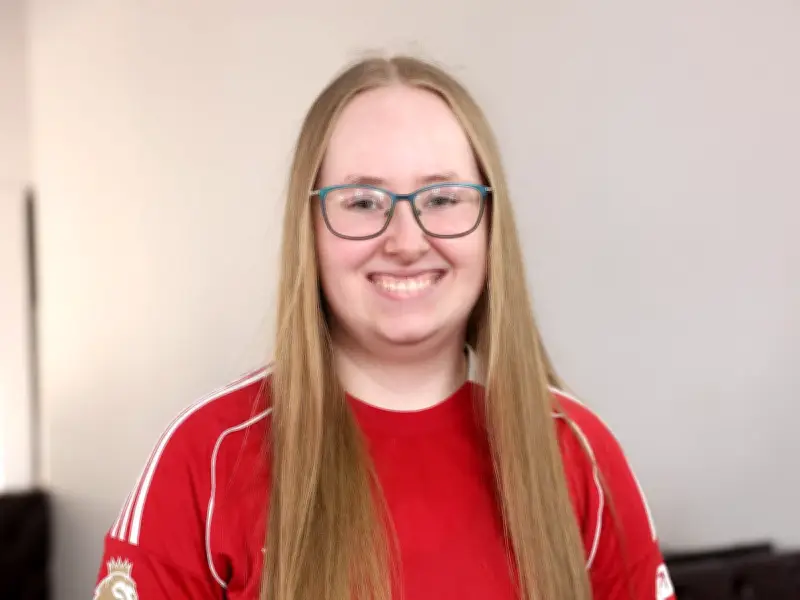 Schoolgirl Donates 80cm of Hair to Help Children with Cancer