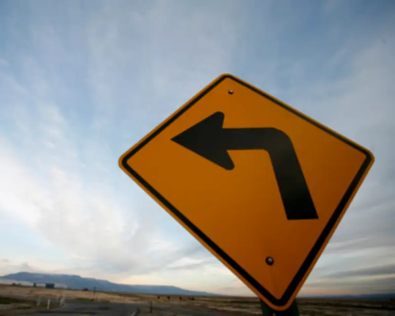 Scientists Explore Why Humans Prefer Turning Left While Walking