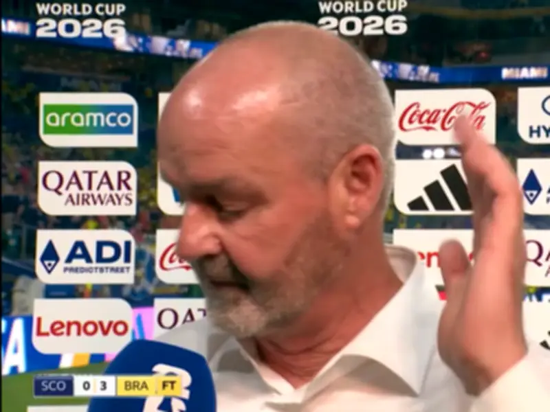 Scotland Boss Steve Clarke Storms Off After 3-0 World Cup Loss to Brazil