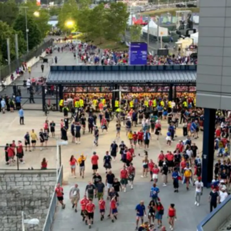 Scotland Fans Booed as Crowds Stuck Outside Stadium Before Haiti Game