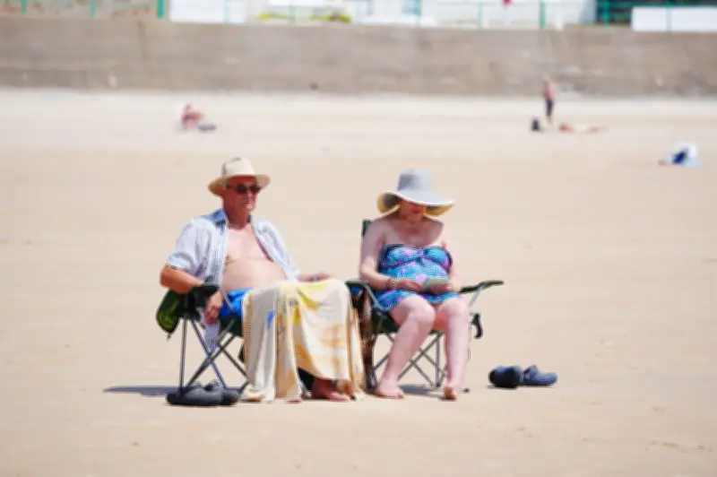 Scotland Records Hottest Day of Year at 29.4C as Travel Warnings Issued